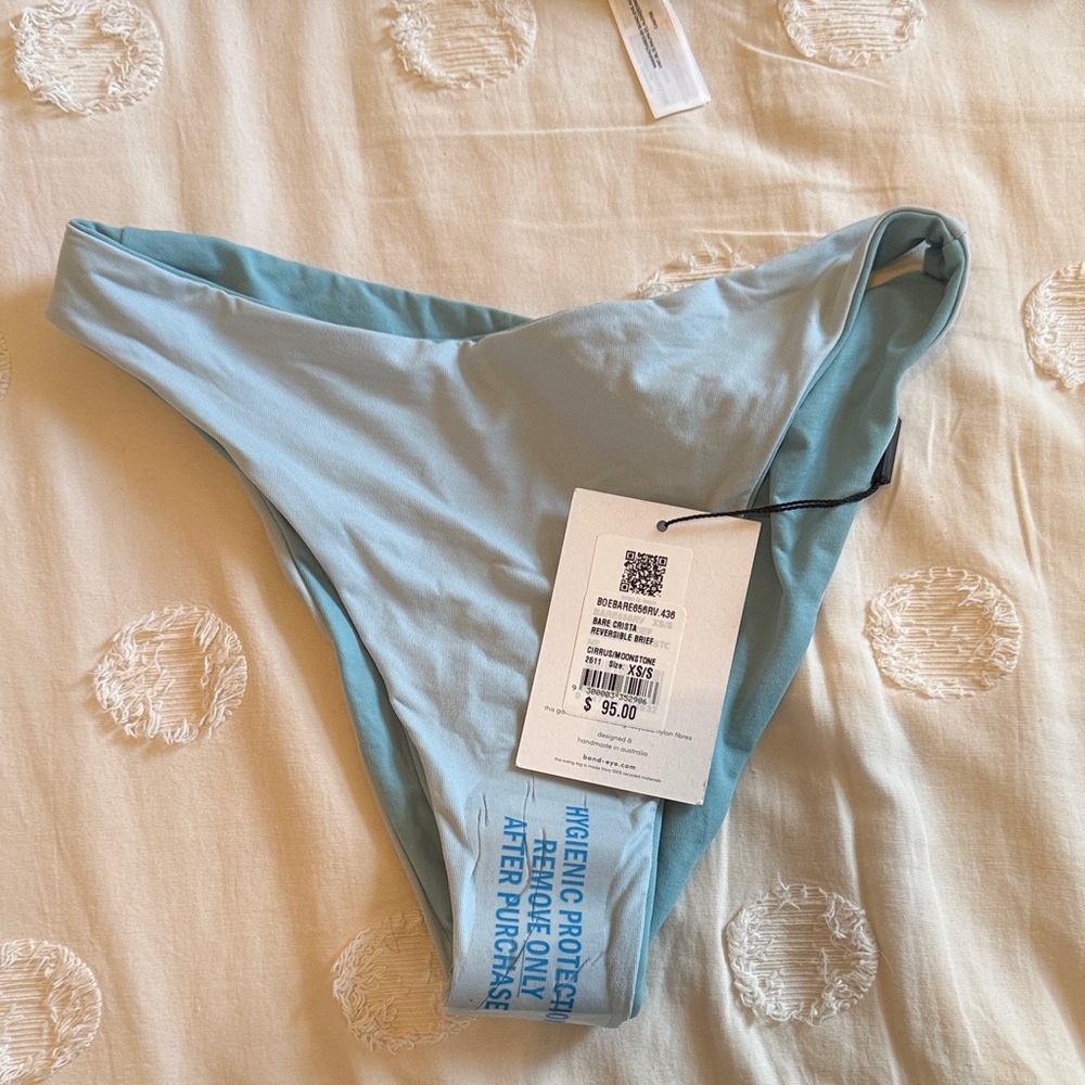 Bond-eye Sky Blue Reversible Bikini Set - Picture 3 of 7